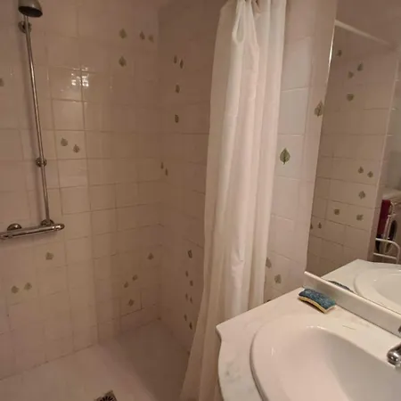 Сasa de vacaciones Guyor